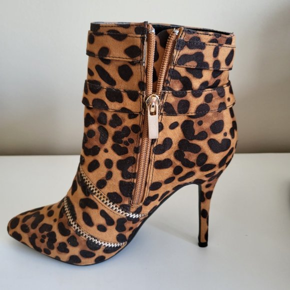 Cheetah Leather Boots - Picture 4 of 9
